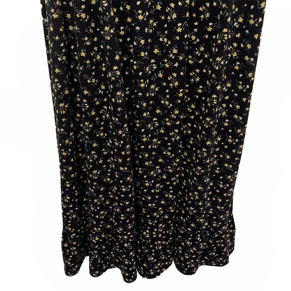 Urban Outfitters Tessie Smocked Puff Sleeve Midi Dress, Floral black, Small - Picture 4 of 4